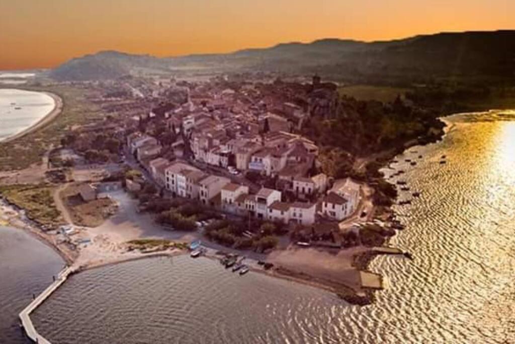 Cosy T2, Meuble De Tourisme 3 Etoiles, Parking Ferme , 2Velos, Wi-Fi Narbonne Exterior foto